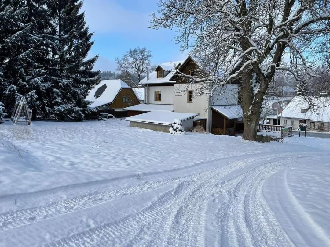 Apartmany Na Sjezdovce Sedloňov Εξωτερικό φωτογραφία